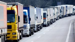 В Одессе пытаются запретить грузовикам проезжать через центр