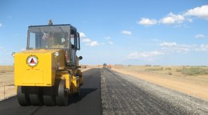 Белорусские дорожники начали ремонт дорог в Украине