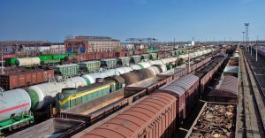 «Укрзализныця» требует повышения цен на грузовые перевозки, чтобы обновить подвижной состав