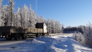 Львівський облавтодор дозволив рух вантажівок