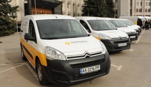 Укрпошта представила нові автомобілі для кур'єрської доставки в Одесі
