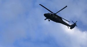 Вертолет над польскими дорогами помогает ловить нарушителей