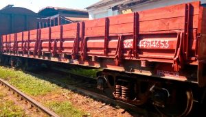 Львівська залізниця підготувала перші дві платформи для сипких вантажів