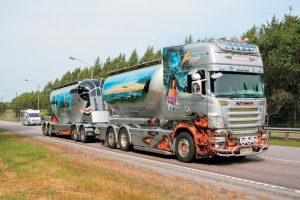Финляндия: Вовремя отремонтированная дорога позволяет не заботиться о массе грузовиков