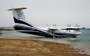 Самолет-амфибия AG600 выполнил первый взлет с воды