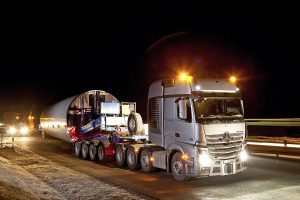 Заборони руху вантажівок у країнах Європи у грудні