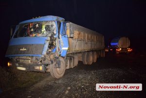 ДТП с грузовиками на дорогах Украины – обзор последних происшествий 24.02.2019