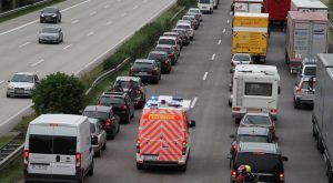 В Германии на одном ДТП за непредоставление «коридора жизни» полиция оштрафовала более 100 водителей