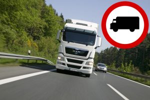 На польских дорогах с 21 июня вводится ограничение движения для грузовиков