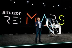 Amazon планирует наладить воздушную доставку посылок с помощью «умных» дронов