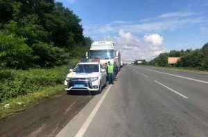 В Черновцы не пускают грузовики