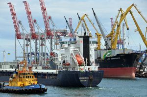 З початку року українські морські порти суттєво збільшили перевалку вантажів.