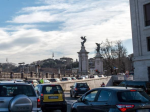 Власти Рима ограничивают въезд старых дизелей в город