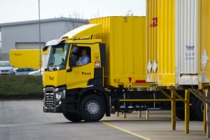Пошта Австрії тестує системи допомоги водіям вантажівок