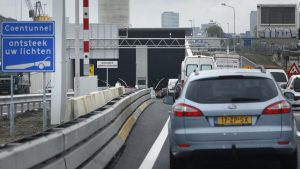 Тоннели на Амстердамской кольцевой дороге будут перекрываться по ночам