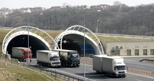 Чехія цього року не отримає нових правил, що забороняють обгін для вантажівок