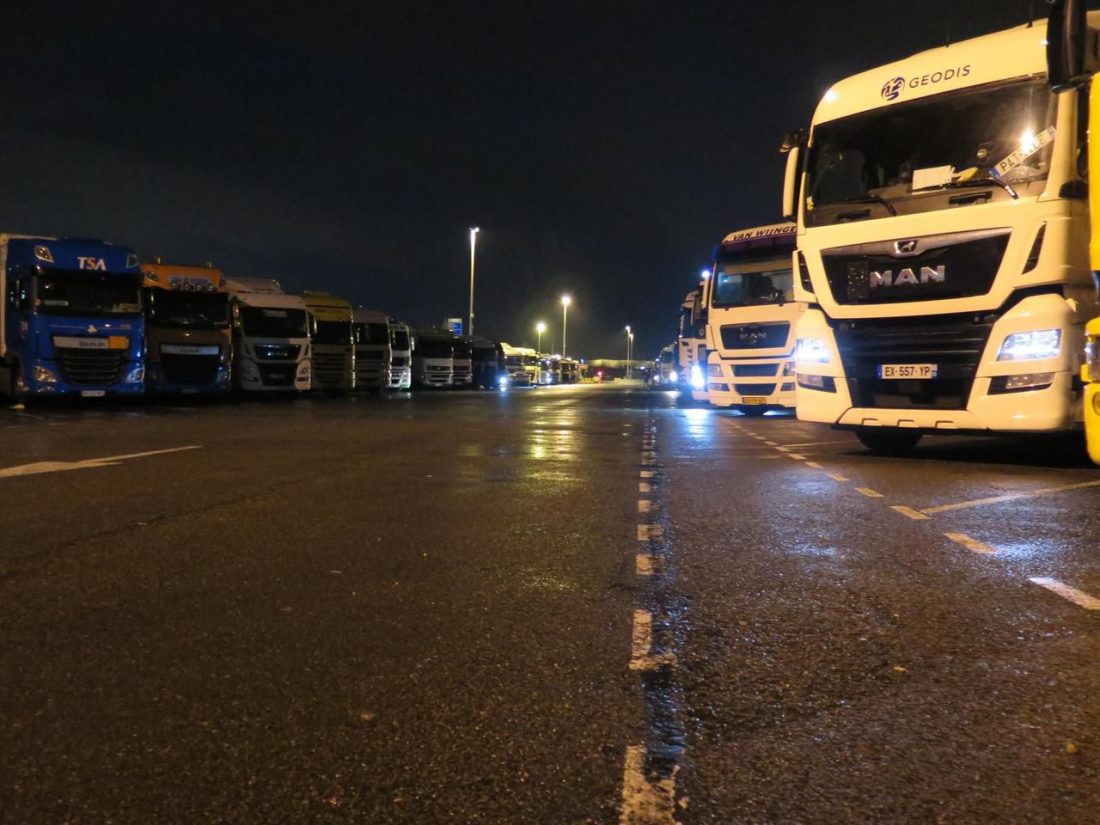 Німеччина: злочинці видають себе за поліцейських, пропонують 