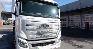 Hyundai начал поставку водородных грузовиков клиентам в Европе