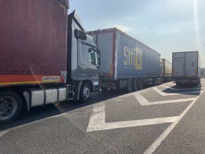 Українські вантажівки можуть повернутися додому зі Словенії за спеціально розробленим маршрутом