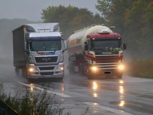 Цього року в Бельгії планують ввести в експлуатацію камери, які фіксуватимуть обгін вантажівок під час дощу.