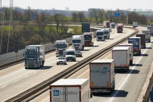 В Германии отмечено рекордное сокращение трафика грузовиков