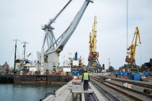 Мінінфраструктури: з початку року морські порти показали зростання перевалки вантажів