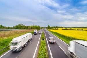 Австрия и Чехия возобновили запреты на движение грузовиков в выходные
