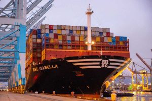 Порт Лос-Анджелеса установил новый мировой рекорд по перевалке контейнеров