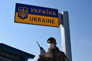 Погранслужба Украины продолжает восстанавливать работы пунктов пропуска