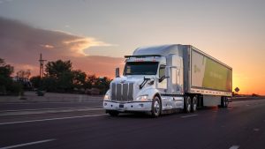 TuSimple запустить у США національну мережу для безпілотних вантажоперевезень