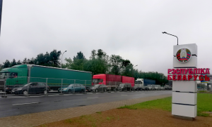 Водії вантажівок, що прямують до Білорусі, тепер повинні мати ЕПІ про товари.