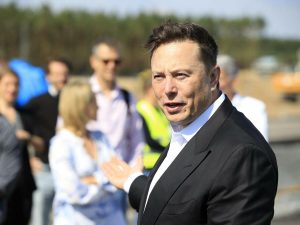 Планы Tesla по строительству немецкой фабрики «горят» из-за воскресных запретов для грузовиков