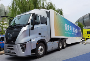 Китайці випустили вантажівку з кабіною, що відповідає новим стандартам ЄС