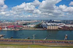 DB Cargo запускает новые рейсы из Германии в Роттердам и Антверпен