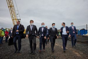 Президент проинспектировал строительство северного обхода Ровно