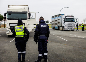 Во Франции поймали немецкого дальнобойщика, перевозившего 1,5 тыс. кг наркотиков
