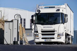 Scania розпочала співпрацю з ENGIE та EVBox у галузі рішень для зарядки вантажівок