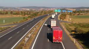 Польские перевозчики боятся проиграть украинцам и белорусам из-за Пакета мобильности
