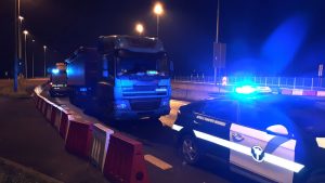 Ночная проверка грузовиков на польской трассе A1 выявила массу манипуляций рабочим временем