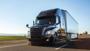 Daimler Trucks оштрафували на $30 млн за невчасне відкликання несправних вантажівок
