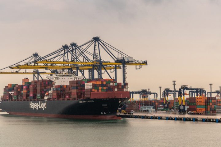 Отрасль переживает наибольший всплеск мирового спроса на контейнерные грузоперевозки
