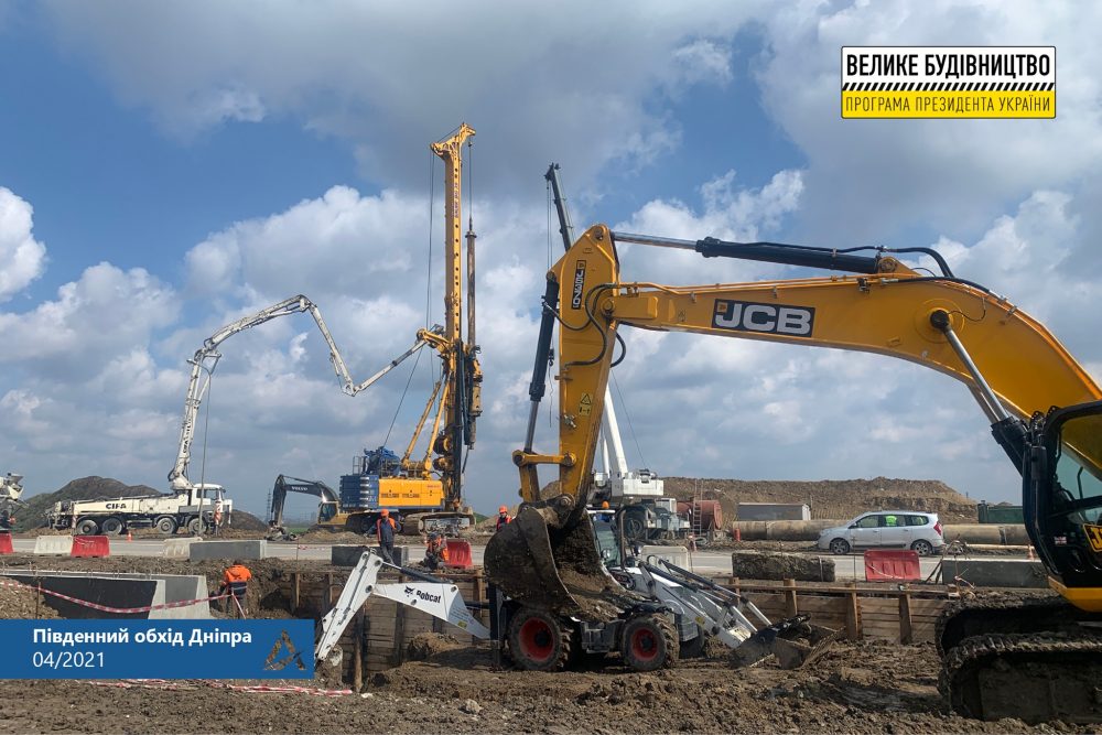 «Укравтодор»: строим южный обход Днепра в режиме 24/7