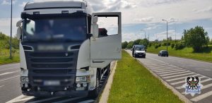 Польский экипаж грузовика заснул от усталости во время проверки