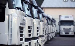 У Британії назріває дефіцит продовольства через рекордну нестачу водіїв вантажівок