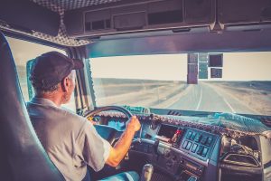 IRU: проблема нестачі кваліфікованих водіїв вантажівок стає критичною