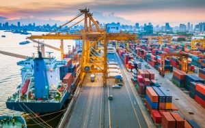 10 найбільших судноплавних ліній контролюють 85% ринку контейнерних перевезень