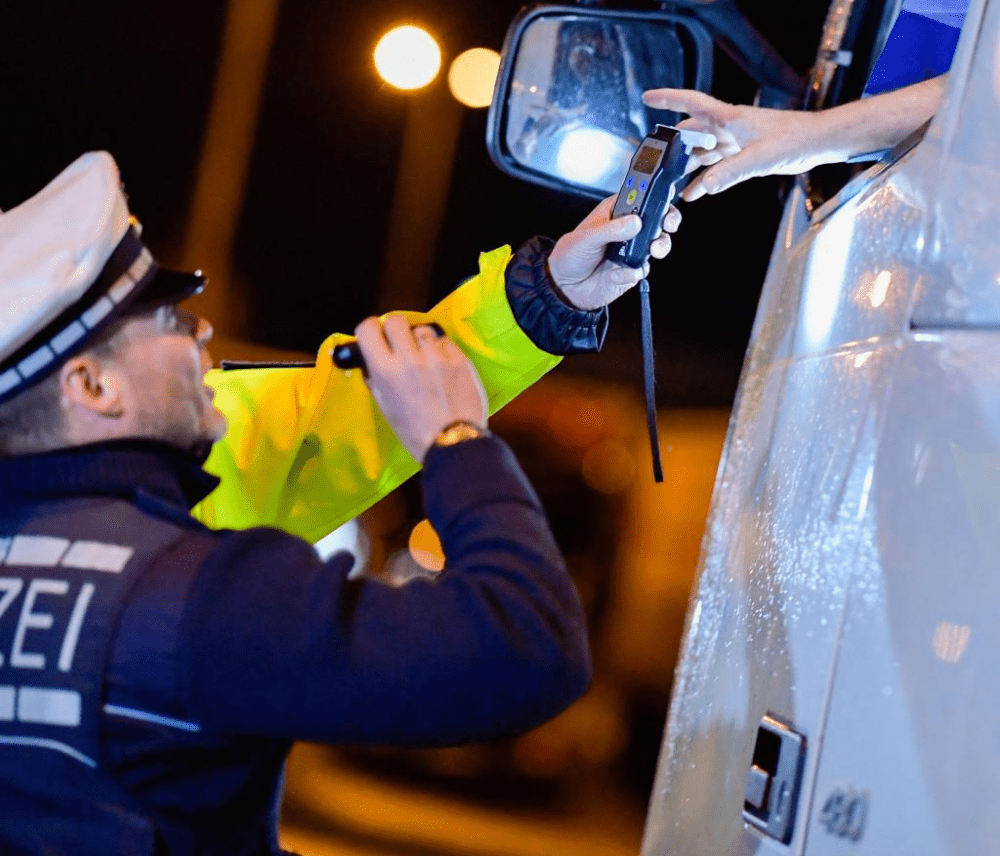 Немецкая полиция арестовала пьяного дальнобойщика из Восточной Европы