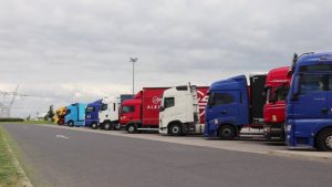 Реальна зарплата водіїв вантажівок у Польщі: 18 тис. злотих – це міф