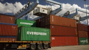 Европейский малый бизнес страдает от стремительного роста расходов на доставку контейнеров