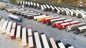 ЕК профинансирует строительство безопасных стоянок для грузовиков через каждые 100 км